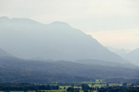 阿尔卑斯山