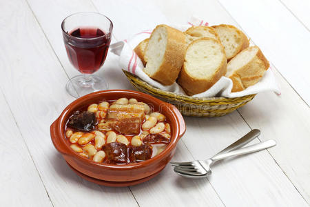 fabada asturiana西班牙白豆炖