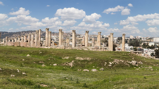 罗马废墟在杰拉什 杰拉什的古代，约旦城市首都和大城市的约旦杰拉什省