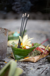 神祭祀 食物和香枝