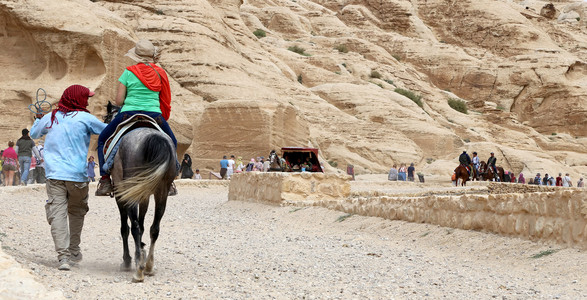 佩特拉，Jordan，中东地区通往