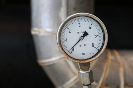 对石油和天然气的过程监测条件的压力表。该指数是目前或显示条件运算符过程的工具之一