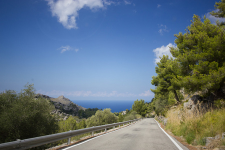 美丽的景色的 Sa Calobra 在马略卡岛，西班牙