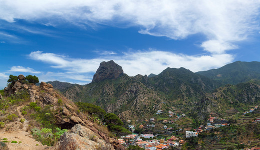 拉戈梅拉，Vallehermoso 村