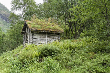 山间小屋