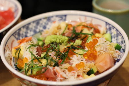 美味的chirashi don