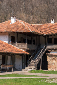 中世纪的圣  约翰神学家的 Poganovo Monastery 的全景图