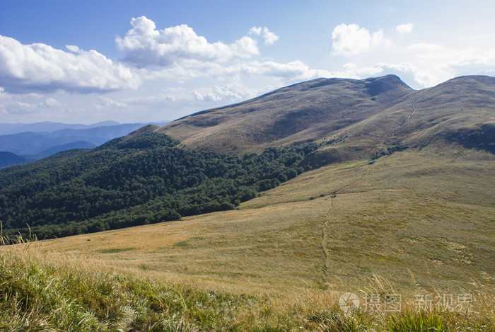 bieszczady山脉的山丘