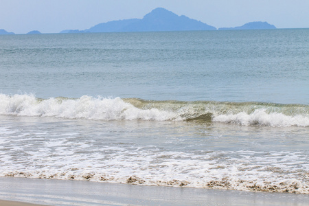 沙滩和海浪