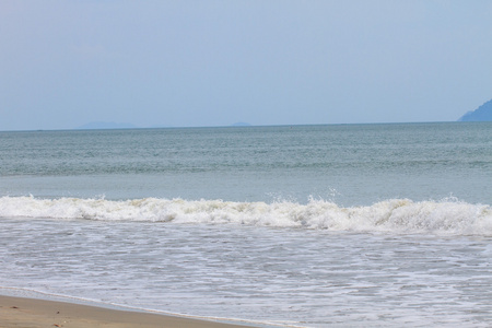 沙滩和海浪