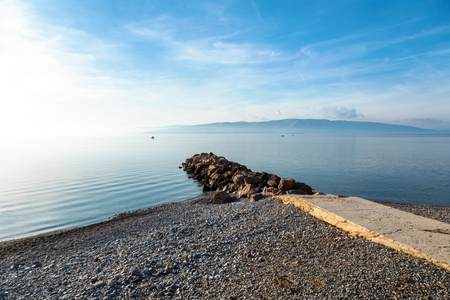 美丽的风景的海和云