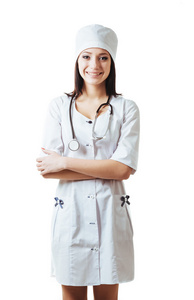 女医疗医生微笑着用听诊器。孤立在白色背景