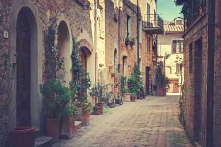 小巷里的意大利老镇托斯卡纳意大利