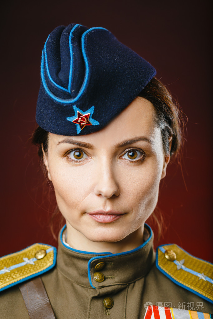 旧时的苏联军队的漂亮女人的历史重现照片-正版商用图片1ixk8m-摄图新