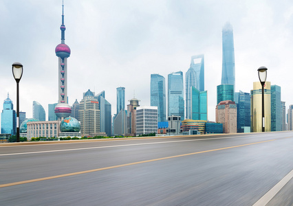 世纪大道的街景在上海陆家嘴，中国