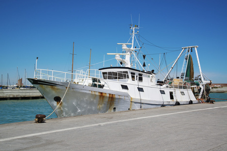 停船老停船照片