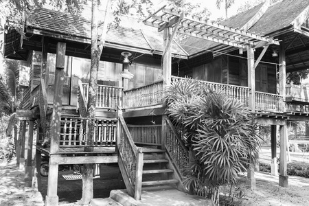 泰国传统老木屋