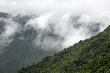 亚洲山区景观