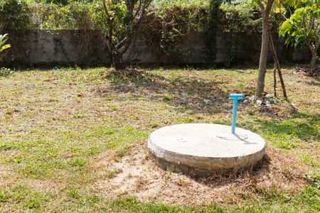 厕所污水池地下水泥缸