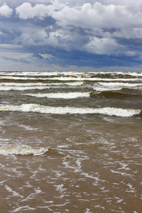 波罗的海的风暴到地平线