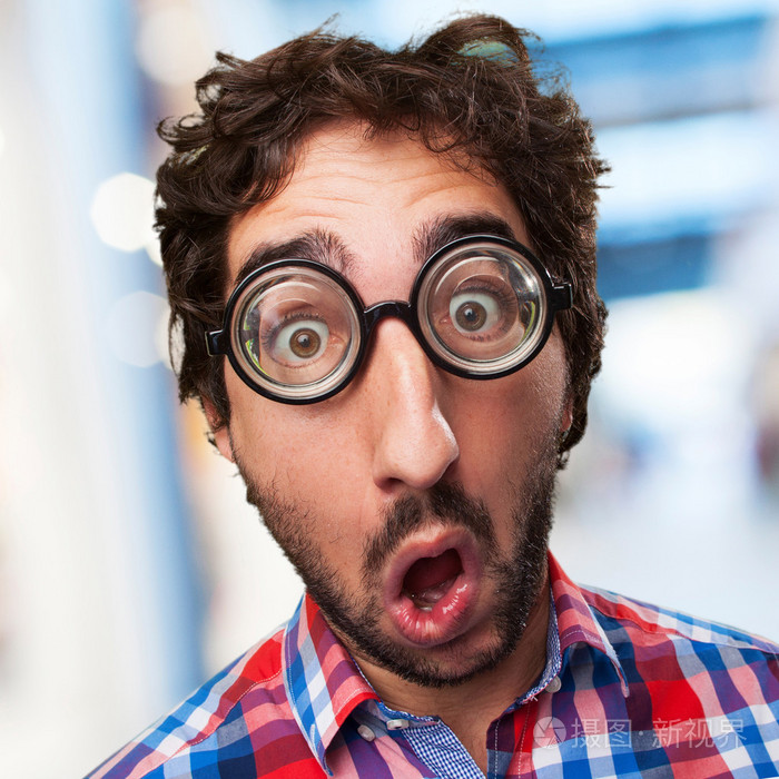 令人震惊的疯子