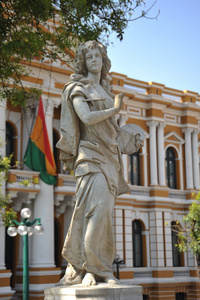 穆里略在拉巴斯区雕塑