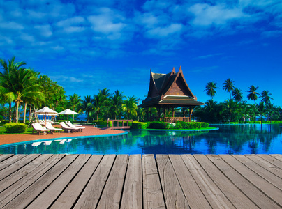 热带风情游泳池图片
