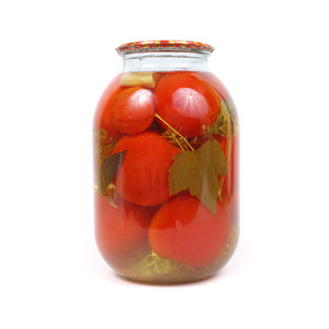 西红柿在罐子里的特写镜头