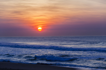 日出的颜色图片