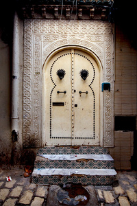 在突尼斯苏斯的 casbha 的门