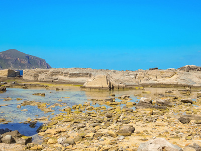 一个视图的西西里岛岛的岩石海岸