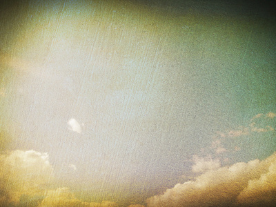 多云的天空的复古形象