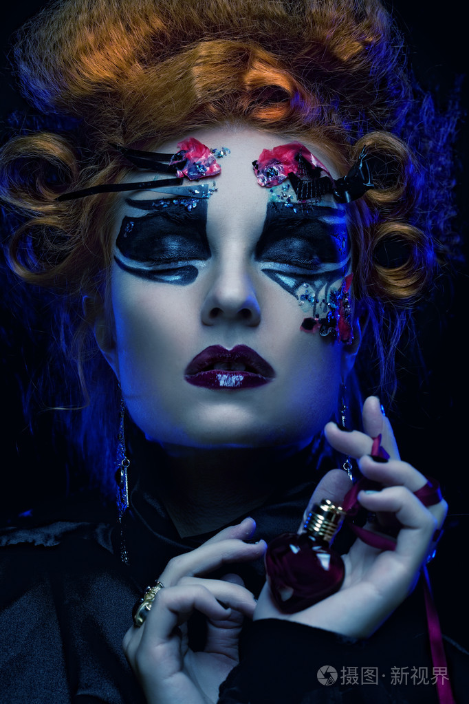 哥特式的女巫.黑暗的女人