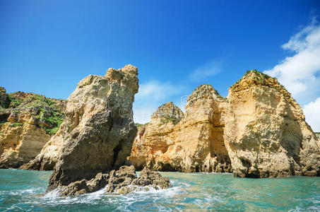 在拉各斯，阿尔加维，葡萄牙海岸线景观的风景