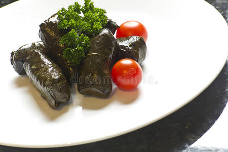 yaprak dolma，塞葡萄叶