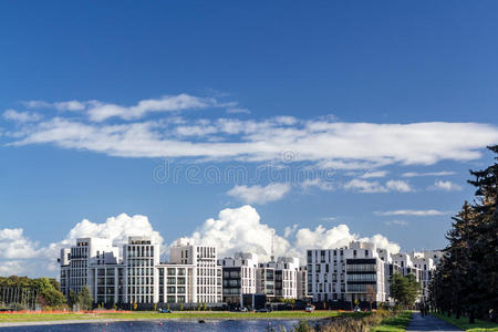 房子 土地 风景 草地 办公室 空气 房地产 商业 金融