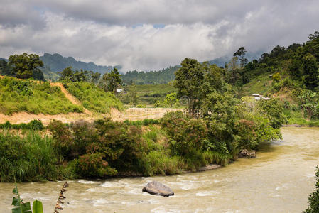 马马萨山谷