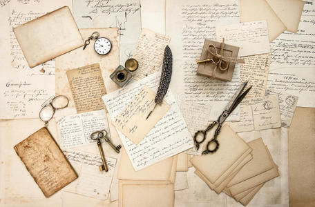 旧信件和古董办公用品