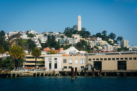 科伊特塔和电报山在 San Francisco Californ 视图