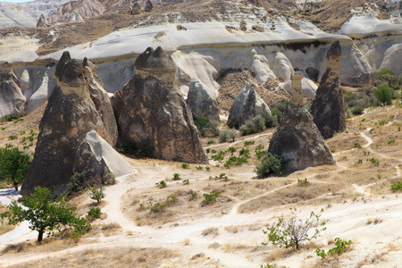 在 capadocia 的岩石群