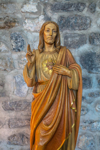 教堂里的耶稣木雕