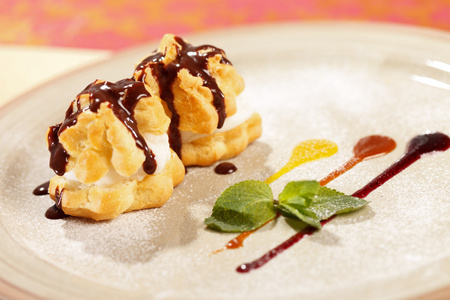 profiteroles 与冰淇淋