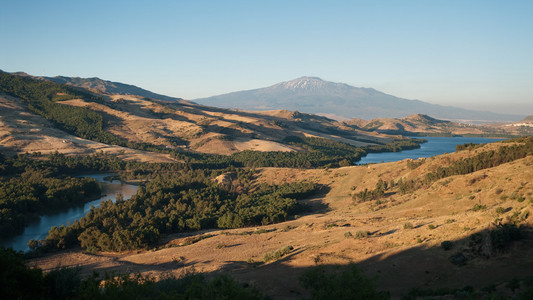 西西里腹地和埃特纳火山