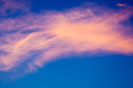 天空云的纹理，背景。绚丽的棉花糖，天空的云纹