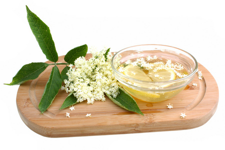 多汁的接骨木花图片