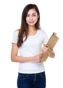亚洲的年轻女子，在白色 t 恤