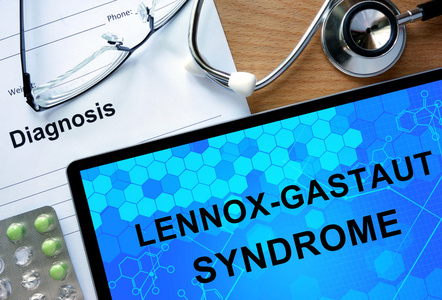 诊断诊断 Lennox Gastaut 综合征和药丸形式