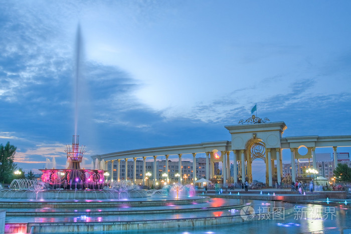 哈萨克斯坦阿拉木图国家公园喷泉