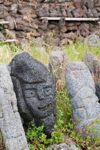 熔岩石雕塑