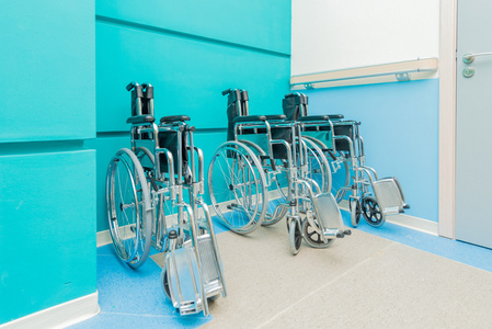安排在医院的轮椅
